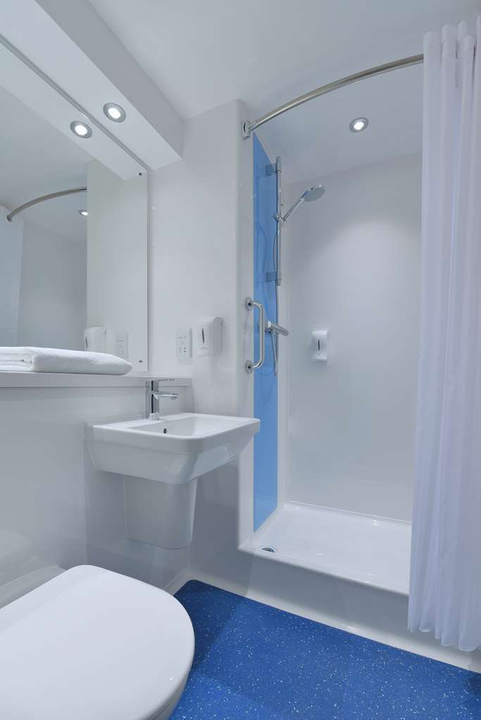Travelodge Kingston Upon Thames 3* Londra